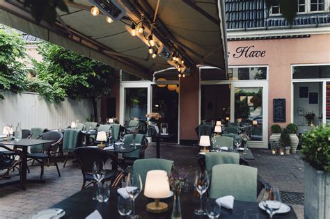 FREDERIKS HAVE RESTAURANT .